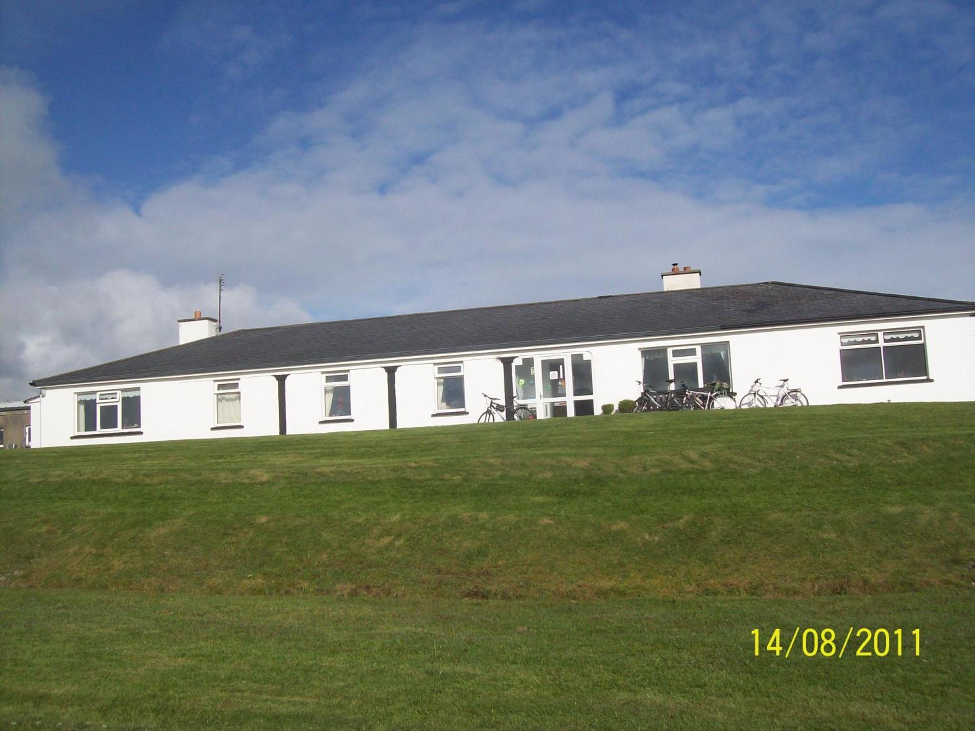 Achill West Coast House Bed & Breakfast Dooagh Bagian luar foto