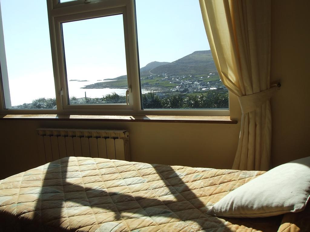 Achill West Coast House Bed & Breakfast Dooagh Ruang foto