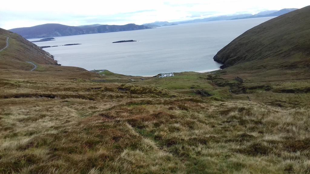 Achill West Coast House Bed & Breakfast Dooagh Bagian luar foto
